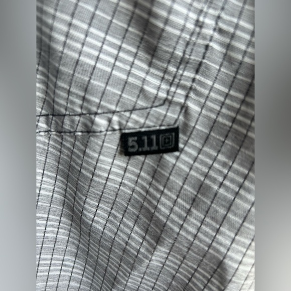 5.11 Tactical | Gray Casual Button Down Shirt | Size Medium - Picture 2 of 5